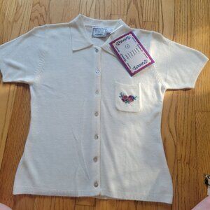 Vintage Bizzit Collection Knit Top W/ Floral Embroidery Pocket Short Sleeve M Nw